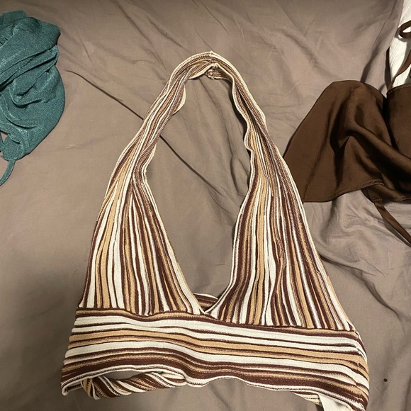 brown & beige halter tie backless top - Picture 3 of 3
